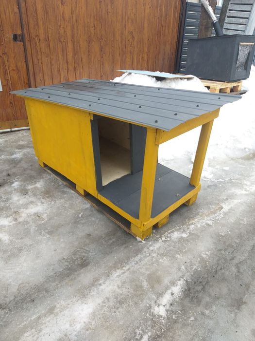Продам собачі будки .Велика буда 1500гр.