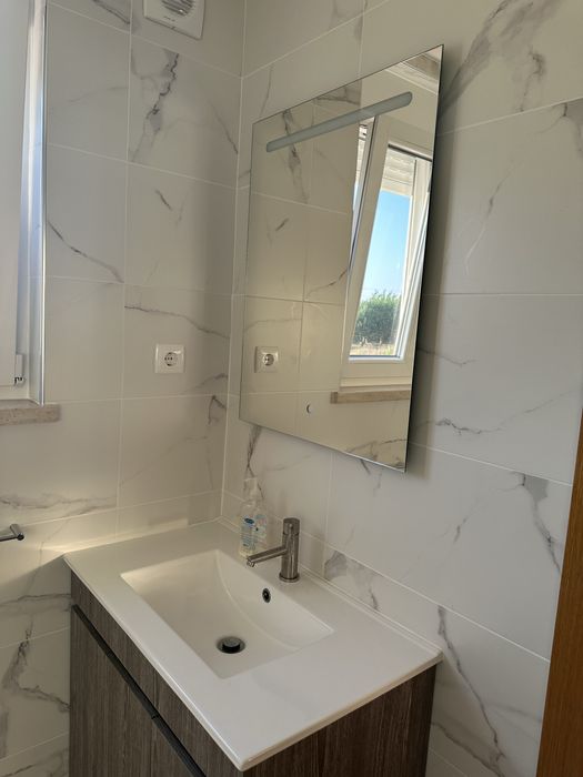 Quarto estudante/trabalhador-estudante ESECS/ESTG/ESSLEI