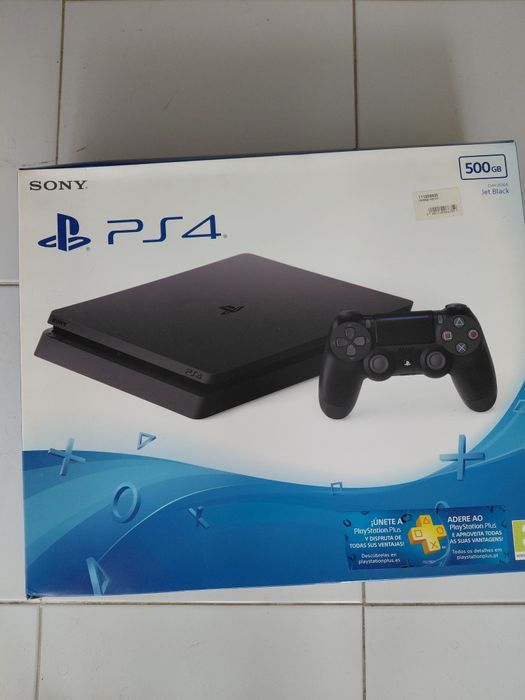 Playstation 4 Slim 500 GB preto