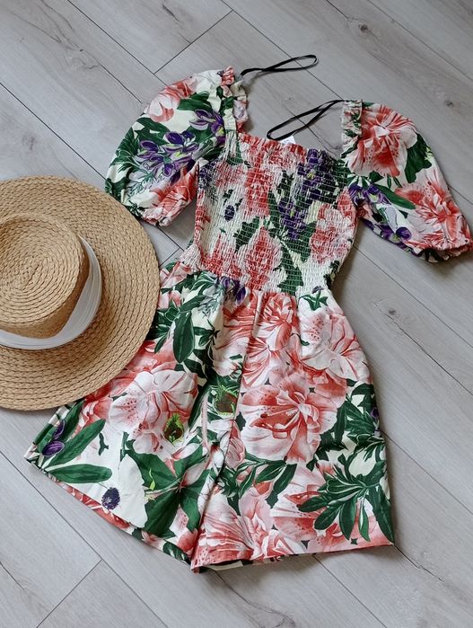 Nowy kombinezon w kwiatki H&M rozm Xs