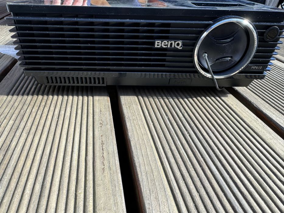Projektor firmy BENQ