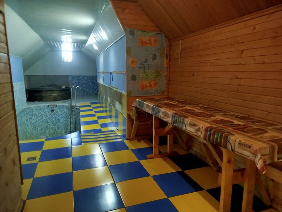 Продам господарство в Підгайчиках