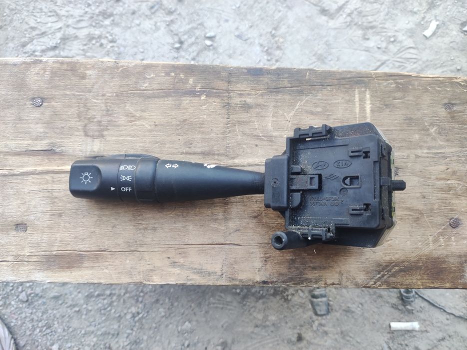 Переключатель подрулевой света Hyundai Elantra 2006-2011г. Оригинал.