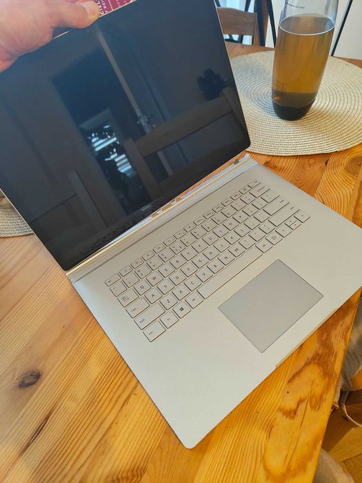 Surface Book 3 1660 Ti i7 32 GB Ram