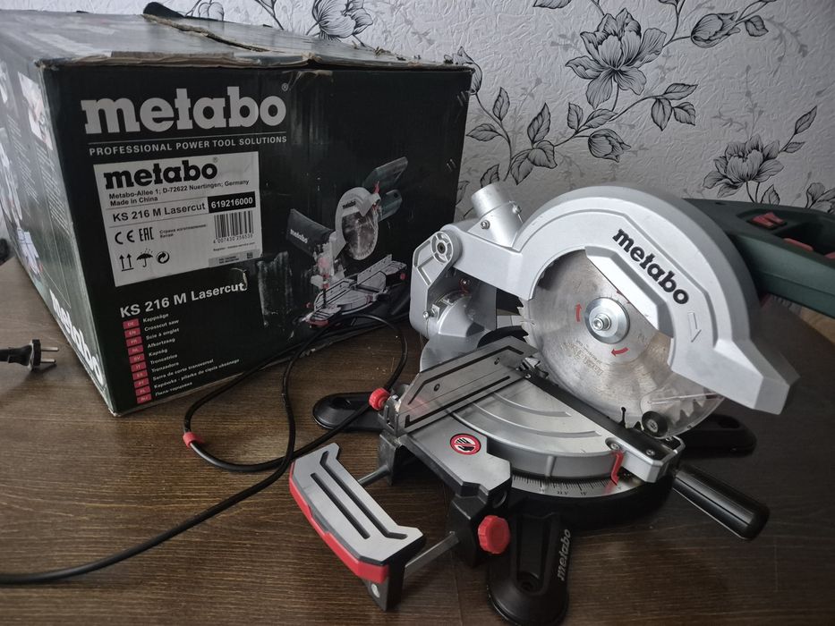 Дискова пила Metabo KS 216 M Lasercut