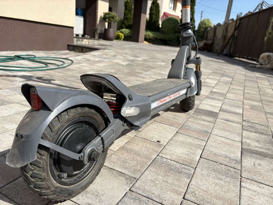 Електросамокат  Cunfon , rz800