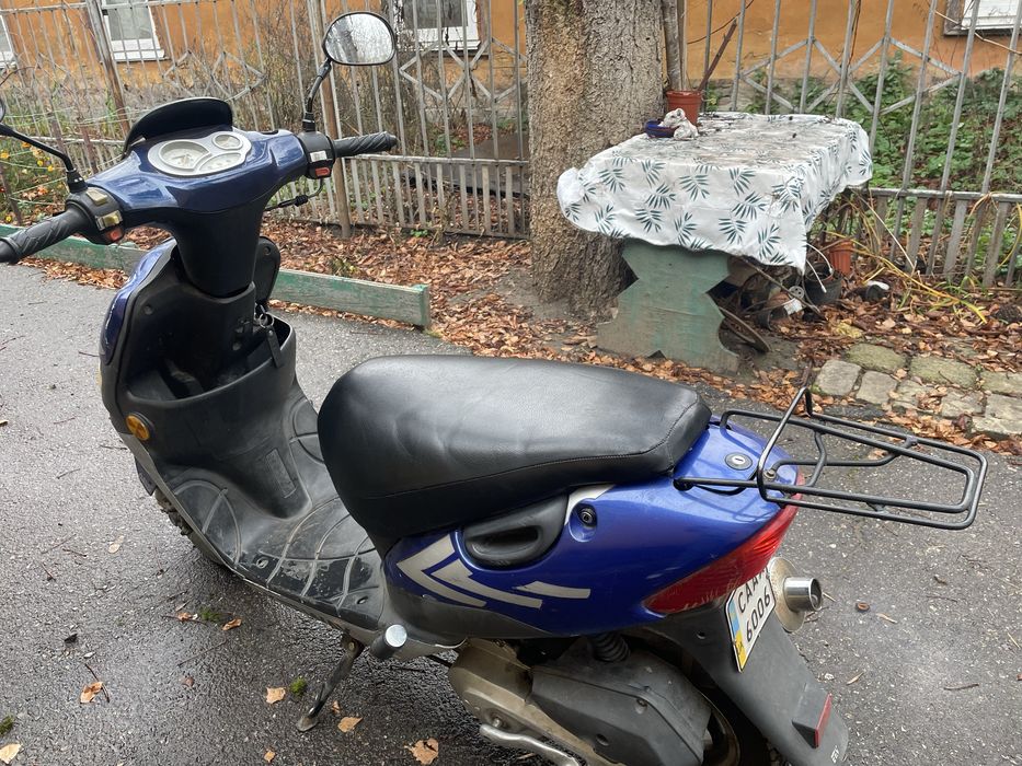 Скутер, мопед keeway hurricane 50