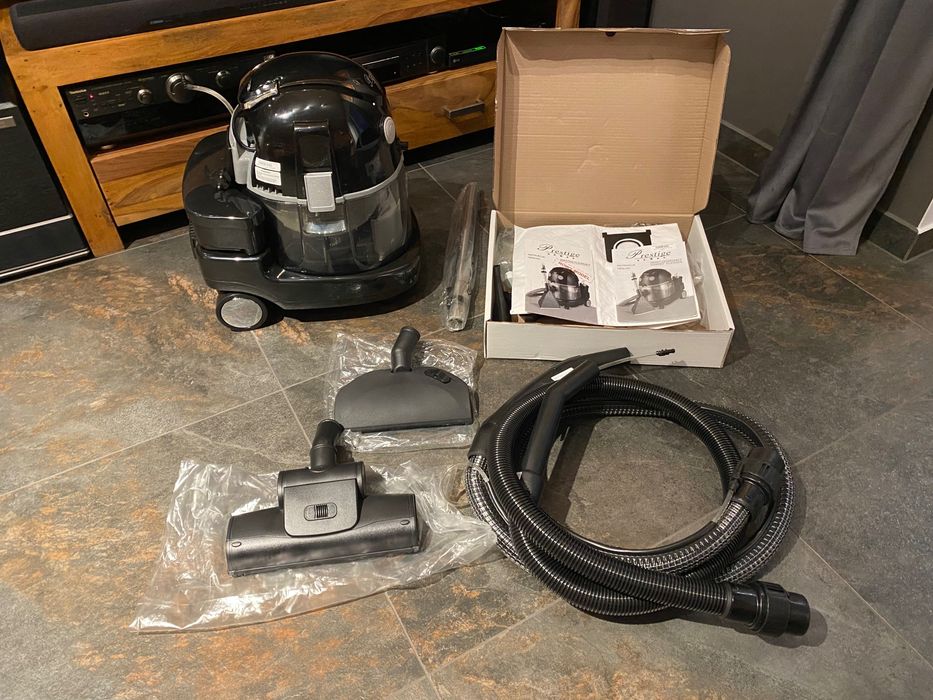 Odkurzacz robot piorący do dywanów Prestige Platinum 2 NOWY