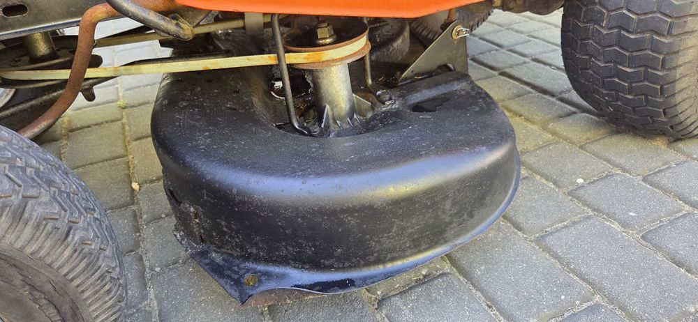 Traktorek Husqvarna LT 130 12,5hp