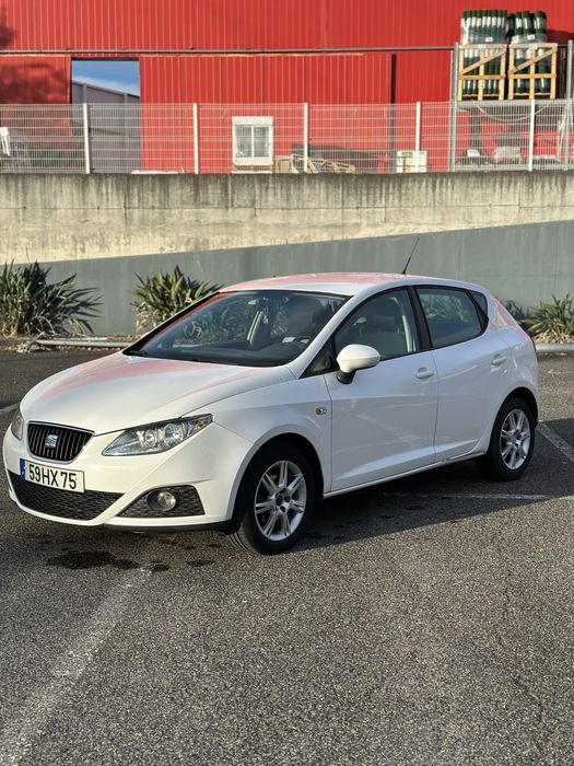 Seat Ibiza 6J de 2009 foto 2