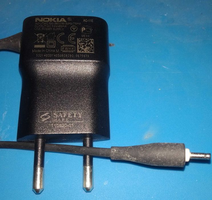 Carregador Nokia Modelo AC11E usado