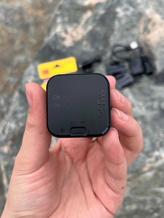 Екшн-камера GoPro Hero Session 1, з кріпленням для військових.