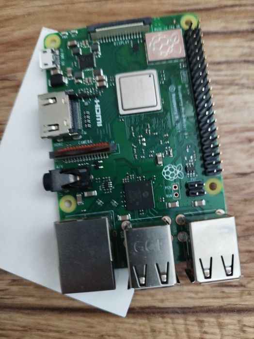 raspberry p i3 model b+