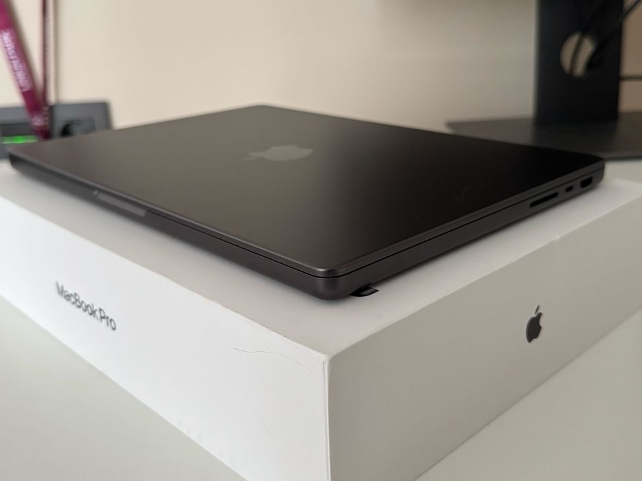 MacBook Pro 14’ m4 (16GB, 512 SAD)