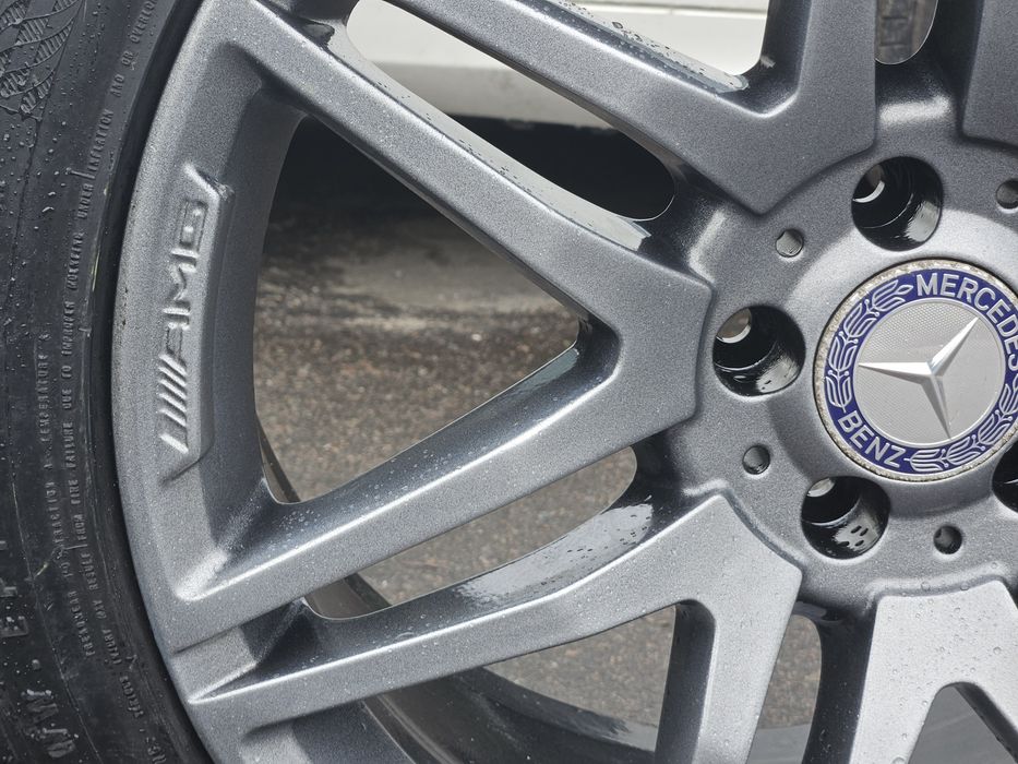 Диски різноширокі R19 Mercedes AMG з шинами
