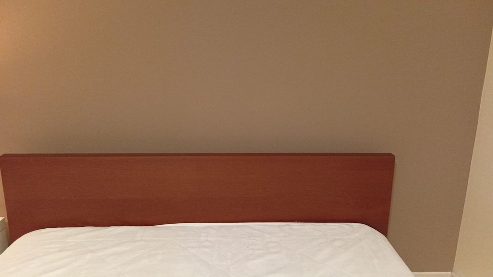 Cama de casal e colchão