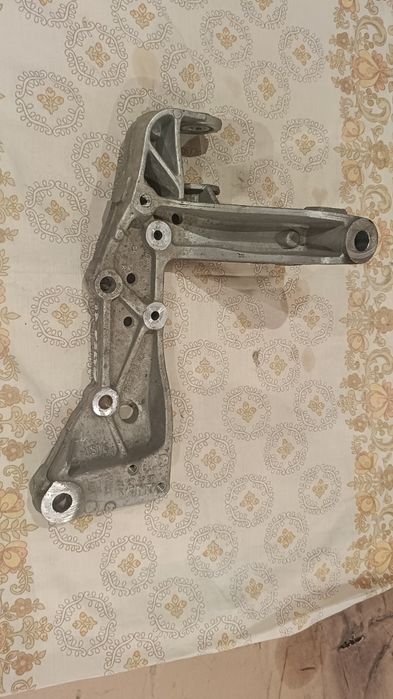 Seat Altea Xl Wspornik Wahacza