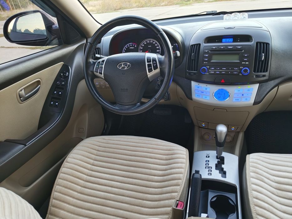 Хюндай Елантра 2.0 Автомат Рідний пробіг Гарний стан Hyundai Elantra HD максимальна комплектація