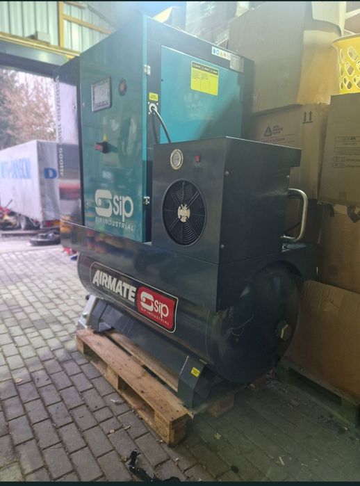 Kompresor  śrubowy SIP VSDD/RD 11kW 10bar 500ltr 400v