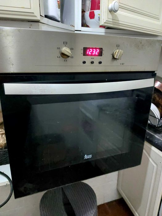 Forno eléctrico Teka