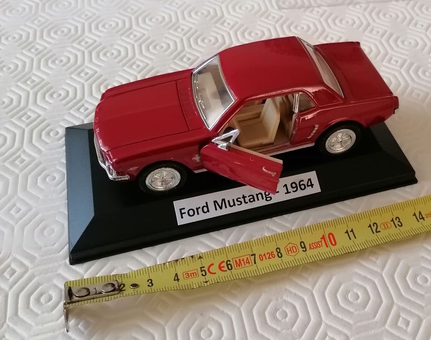 Miniaturas de automóveis