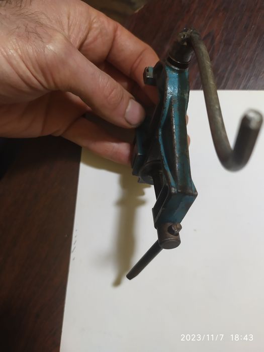 Маленькие тиски ювелира ссср