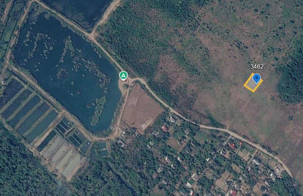 Ділянка біля озера в с.Черніїв(12)