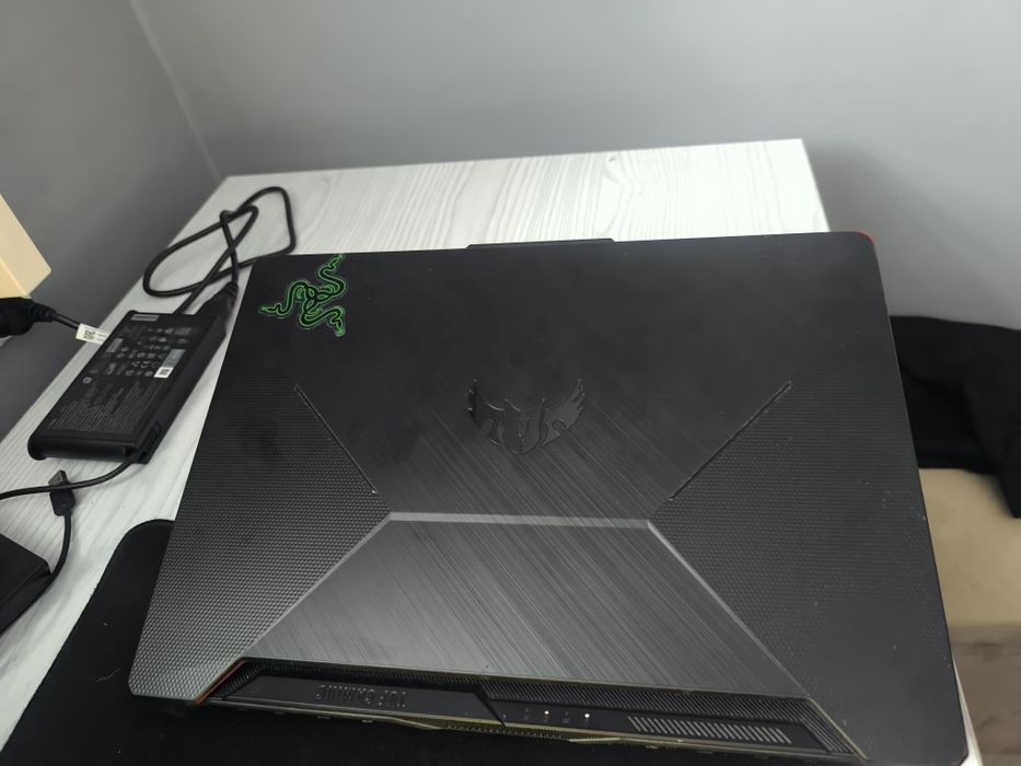 Asus Tuf Gaming.
