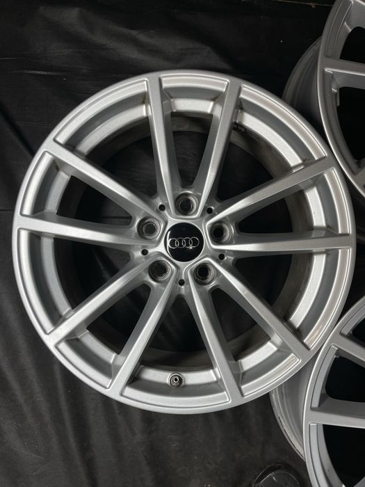 Диски R17 5x112 Et30 7.5J. Audi A6 A5 A4 A3 Q5 Q3 VW Tiguan BMW
