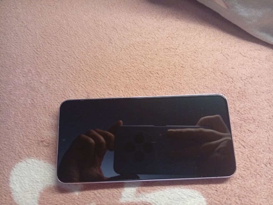 Смартфон Samsung Galaxy S22 8/128GB