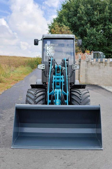Ładowarka kołowa Schmidt 4350A NOWA WERSJA 2026 4x4 udźwig 2000 kg