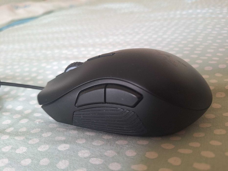 Rato Razer Naga Trinity (NOVO)