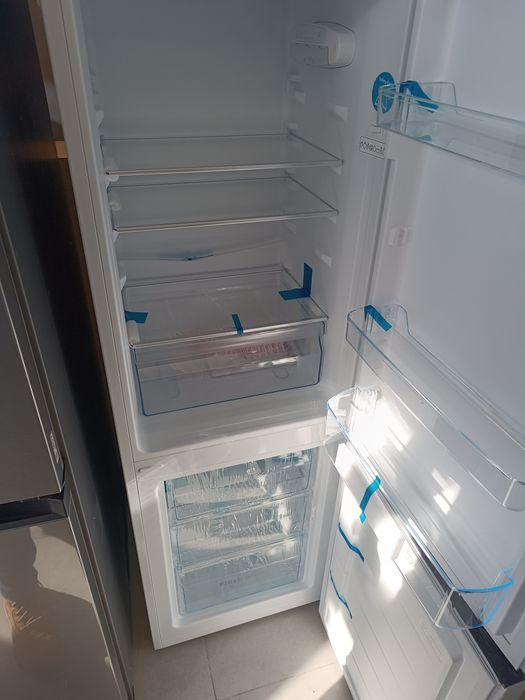 Amica Chłodziarko-zamrażarka FK200.4(E) outlet nowa 2lata gwarancji