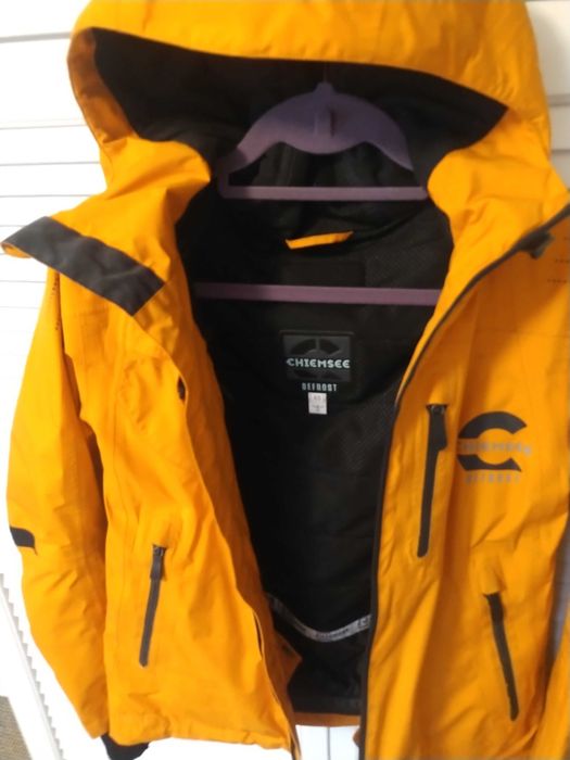 kurtka narciarska