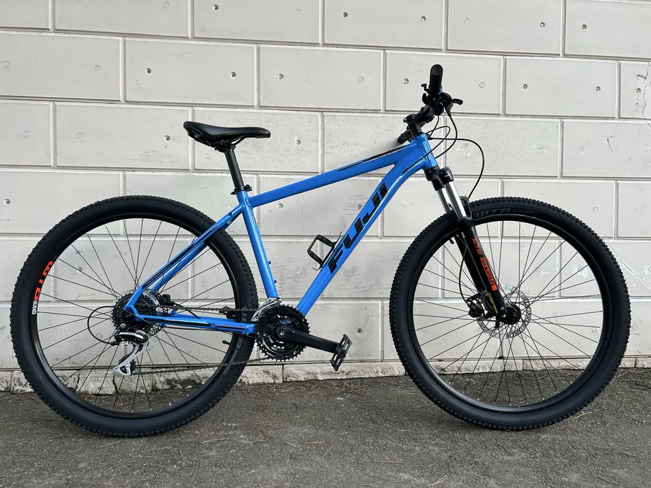 Велосипед Fuji Nevada 29+гідравліка стан нового