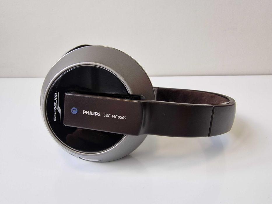 Słuchawki bezprzewodowe Philips SBC HC 8565