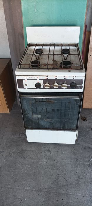 Газова плита 4 комфорки