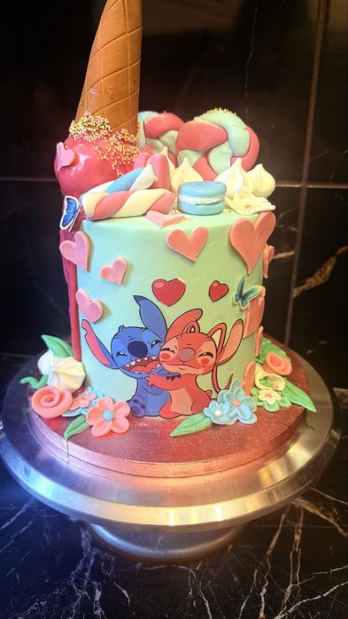 Torty na każda okazję. Komunia, chrzciny, ślub i urodziny…