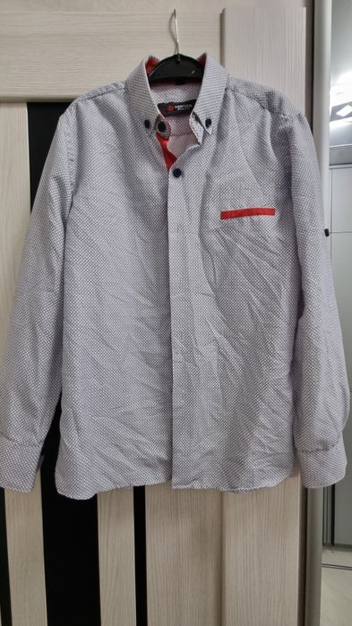 Фірмова рубашка для хлопчика. Рубашки