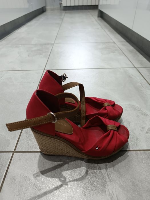 Sandały koturny espadryle Tommy Hilfiger r36 czerwone
