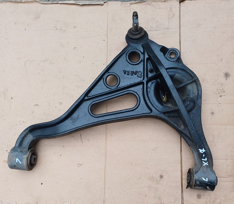 Рычаг рычаги suzuki grand vitara 98-06 важіль сузукі гранд вітара