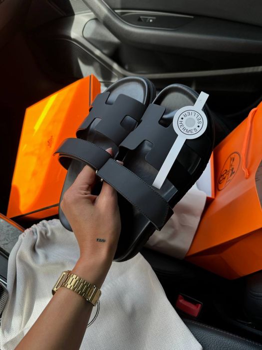 Hermes Chypre Sandals Black  36-45 тапки капці шльопки шльопанці