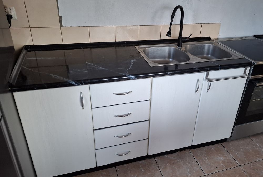 Meble kuchenne białe