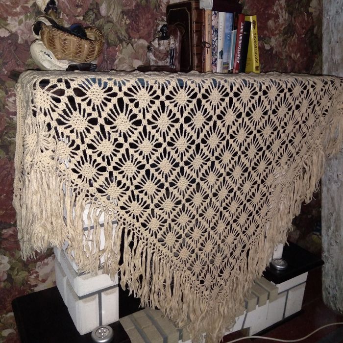 Продам шаль ручная работа