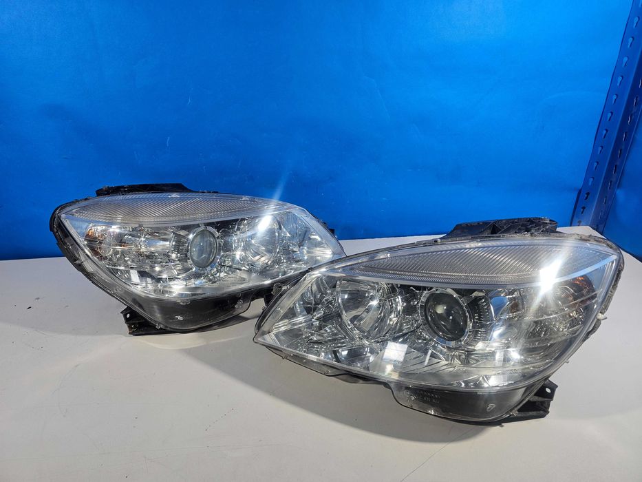 Mercedes C W204 Lampy Przód Przednie Komplet Lewa + Prawa H7 EU IGŁA