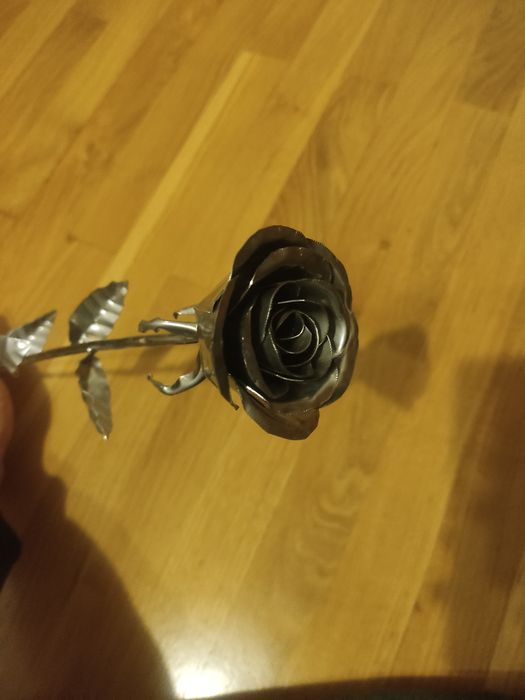 Róża nierdzewna 100% własną produkcja na walentynki