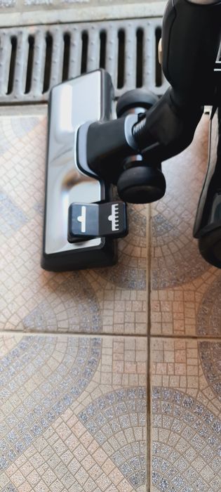 Aspirador rowenta silence force