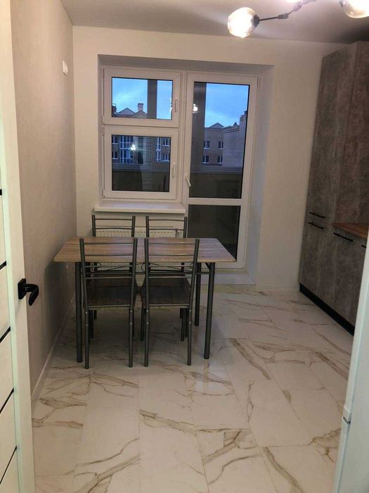 Продається простора 1 кімнатна квартира по вул.Київська-Тарнавського