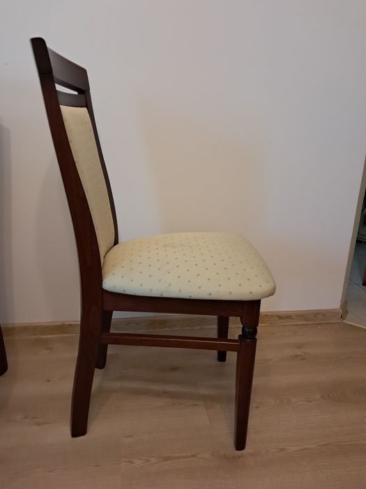 Krzesła, zestaw krzeseł