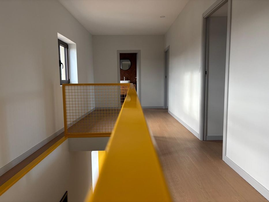 Arrenda-se casa junto ao IPCA